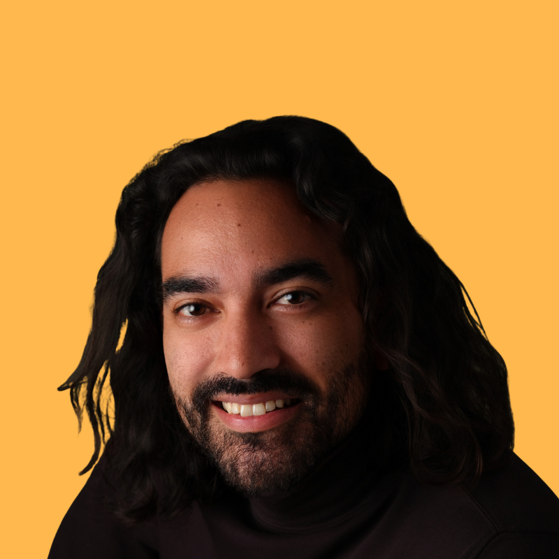 Portrait of Luis “Lu” Lopez, founder of TradingWithLu, creator of the Google Sheets trading journal template for traders.